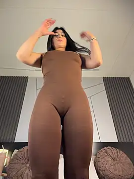 fiorella_paris's cam snapshot