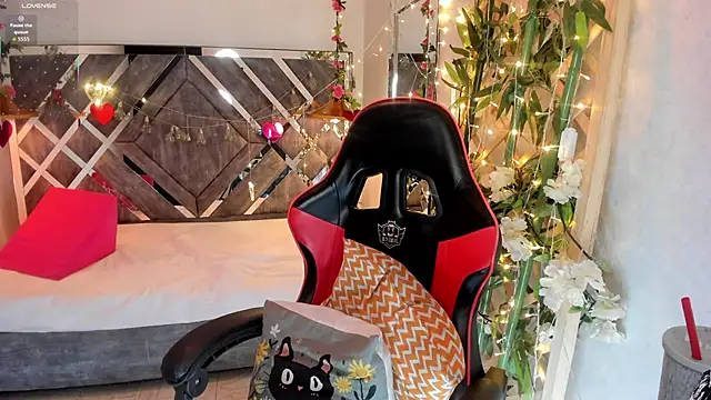 Nanachi_Cook live sex cam