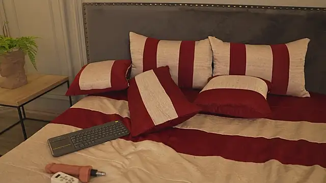 Alessia-miller_ live sex cam