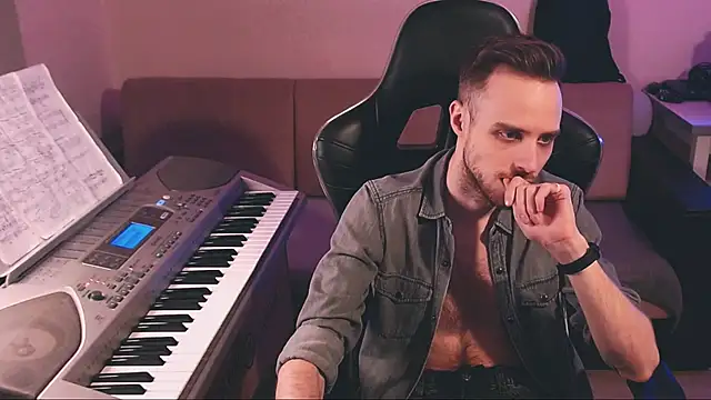 Sweetparker's cam snapshot