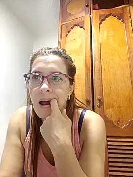 mademonsexy's cam snapshot