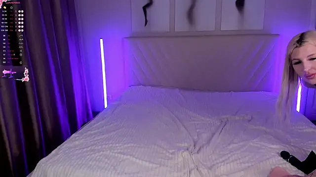 EmmaBarbs's cam snapshot