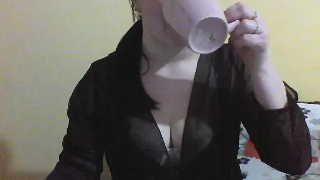 Vitalina282128's cam snapshot