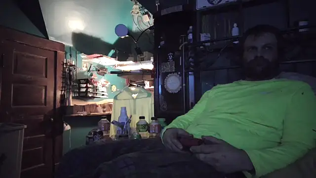 charactrzero's cam snapshot