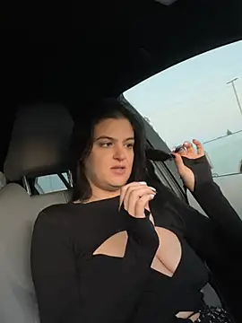 SafeinouterSpace live sex cam