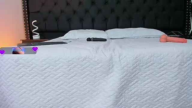 EthaanCox live sex cam