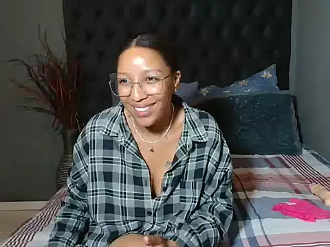 TemptedAngel's cam snapshot