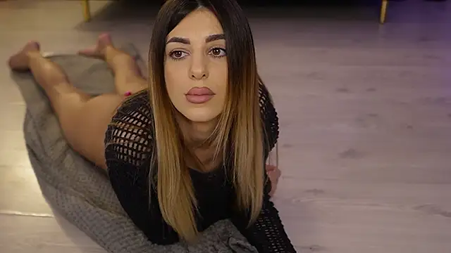 ItsIvyLicious_'s cam snapshot