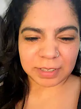 kimmiakiss22's cam snapshot