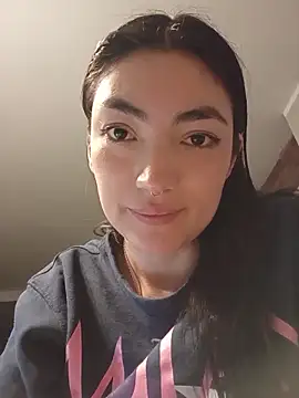 ThailyCherry live sex cam