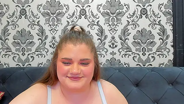 LissaBigTitts live sex cam