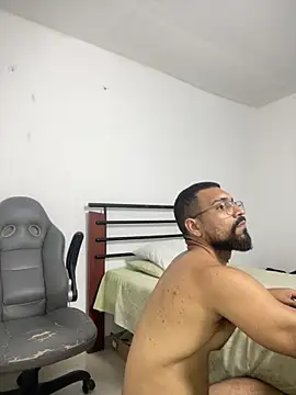 vincentjaxon live sex cam