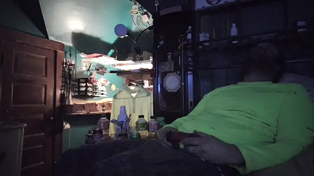 charactrzero's cam snapshot