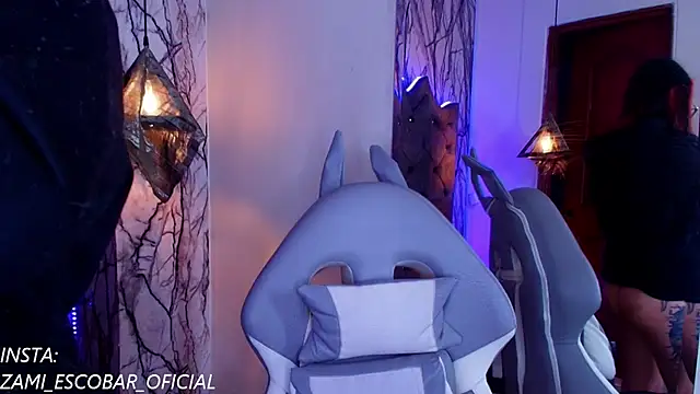 Zami_Escobar_of's cam snapshot