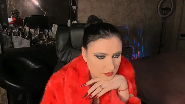 Miss_Poison's cam snapshot