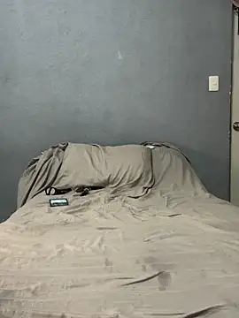 Charmingbesc's cam snapshot