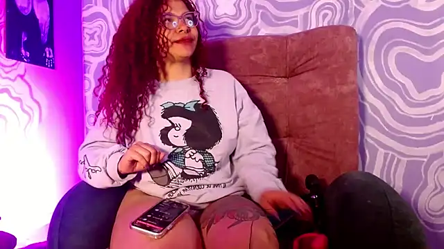 420viol3ta_'s cam snapshot