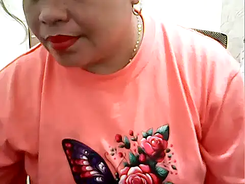 cutechubbybbwhotpinay's cam snapshot