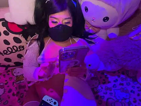 Onlypawzz's cam snapshot