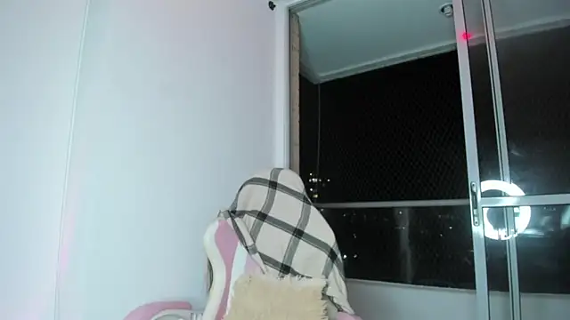 NaomiAsha live sex cam