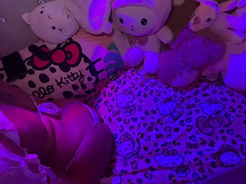 Onlypawzz's cam snapshot