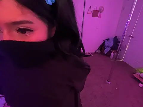 Onlypawzz's cam snapshot