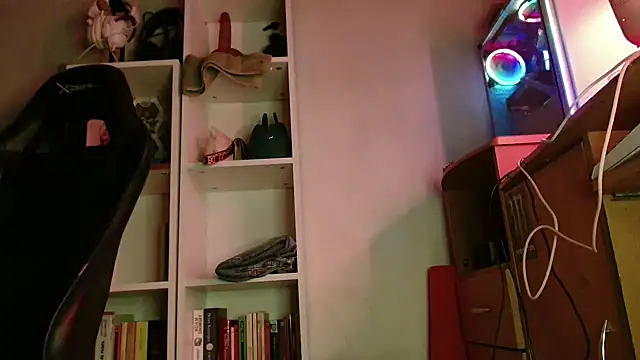 SmokyDee's cam snapshot