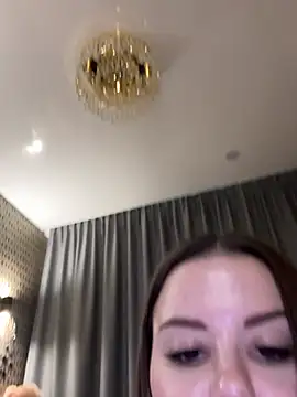 Alina_Vibe_Me live sex cam