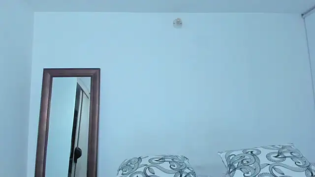 KingLevi01 live sex cam