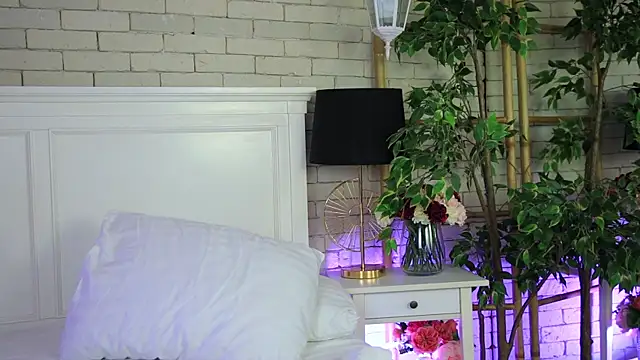 EmillyBronte live sex cam