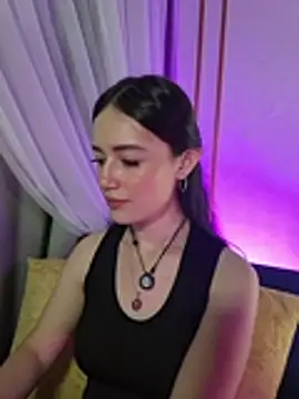 Kate_Amaretto_'s cam snapshot