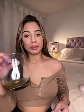 Samantha_e2's cam snapshot