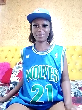 SexyBootie's cam snapshot