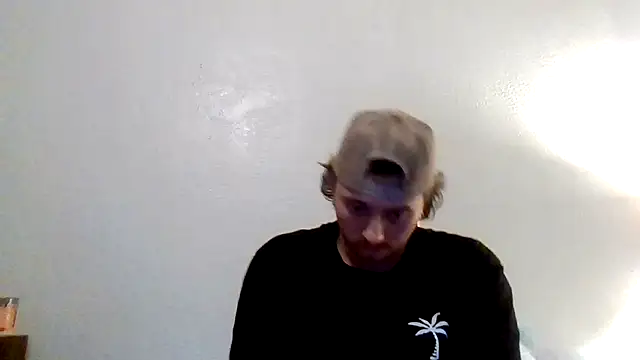 Tallhungandcloudy's cam snapshot