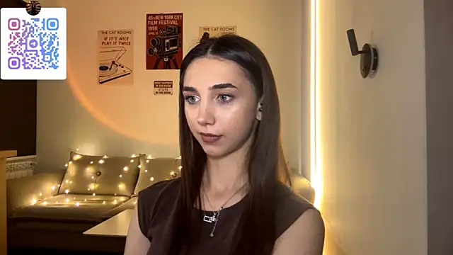 LinaMour live sex cam