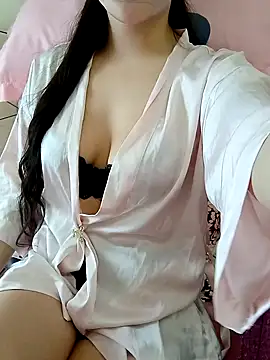 Luna-Luna69 live sex cam