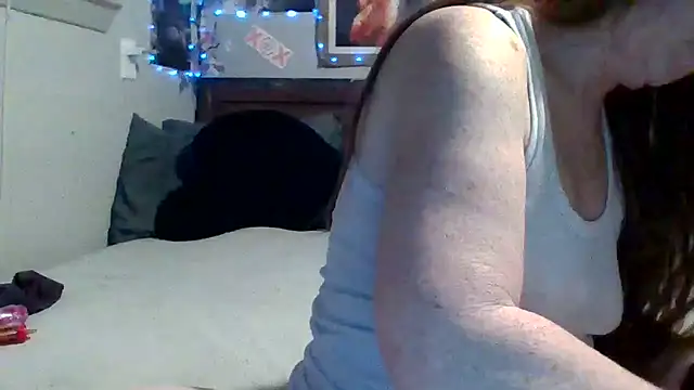 HeavenKay's cam snapshot