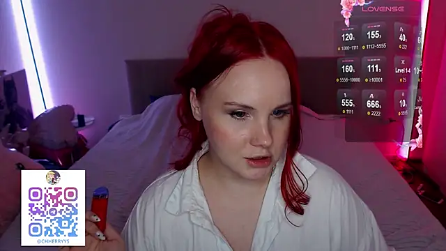 Alice69Fox's cam snapshot