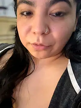 kimmiakiss22's cam snapshot