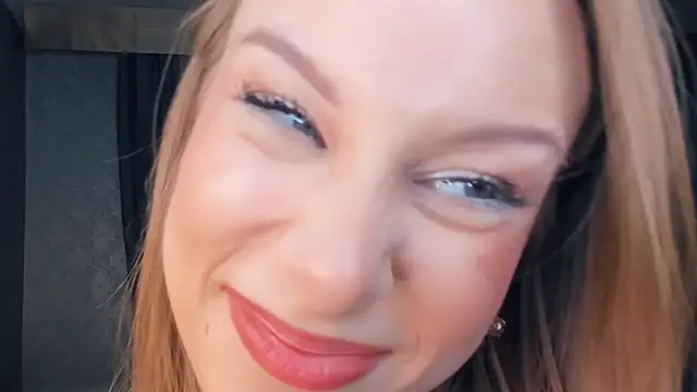 CarmenLipkin's cam snapshot