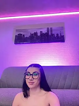 Kira_West's cam snapshot