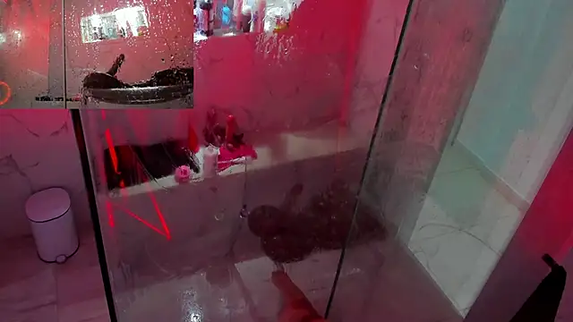 raven_blackk's cam snapshot