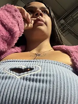 BabyKathy's cam snapshot