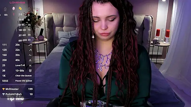 Miss_Maya_Mils's cam snapshot