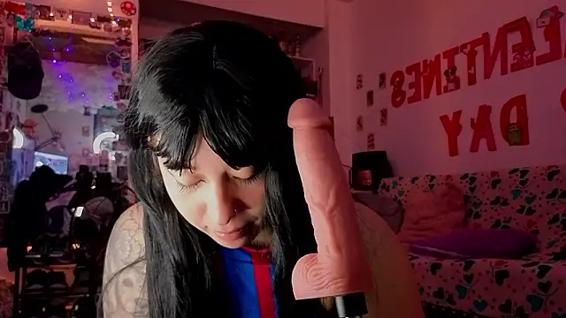 Celeste_Bauman's cam snapshot