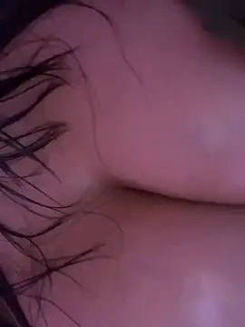 izanmiller2001 live sex cam