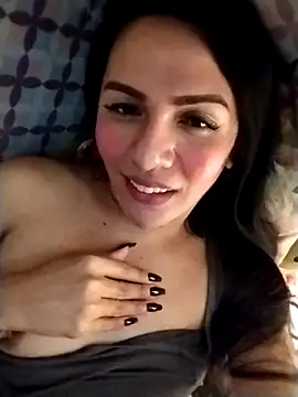 Yourbabyshane live sex cam