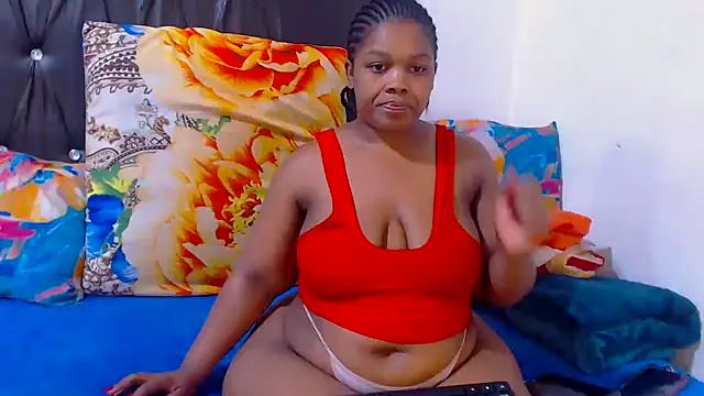 BigbootyNickyx live sex cam