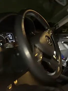 HOTLadyluna live sex cam