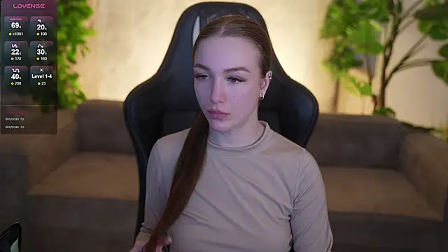 Ella_054 live sex cam